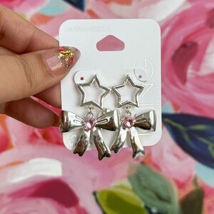 Icing Silver Star and Bow Earrings with Pink Gem | R4